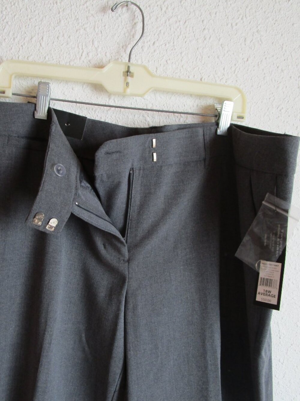 Heather grey slacks, 18W midrise, straight leg, Daisy Fuentes